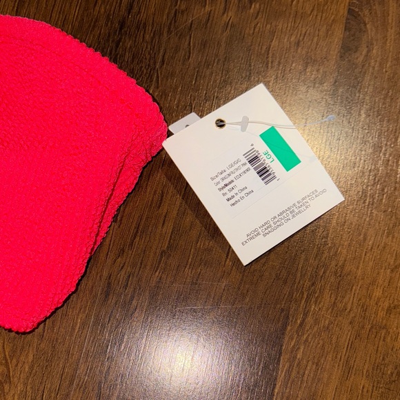 NWT Cyn and Luca One Shoulder Swimsuit (size large) - Picture 3 of 3